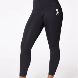 Wunder Under High-Rise Tight 25" Skull Soulcycle